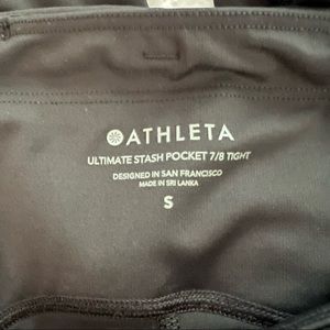 Athleta Ultimate Stash Tight 7/8 - Black